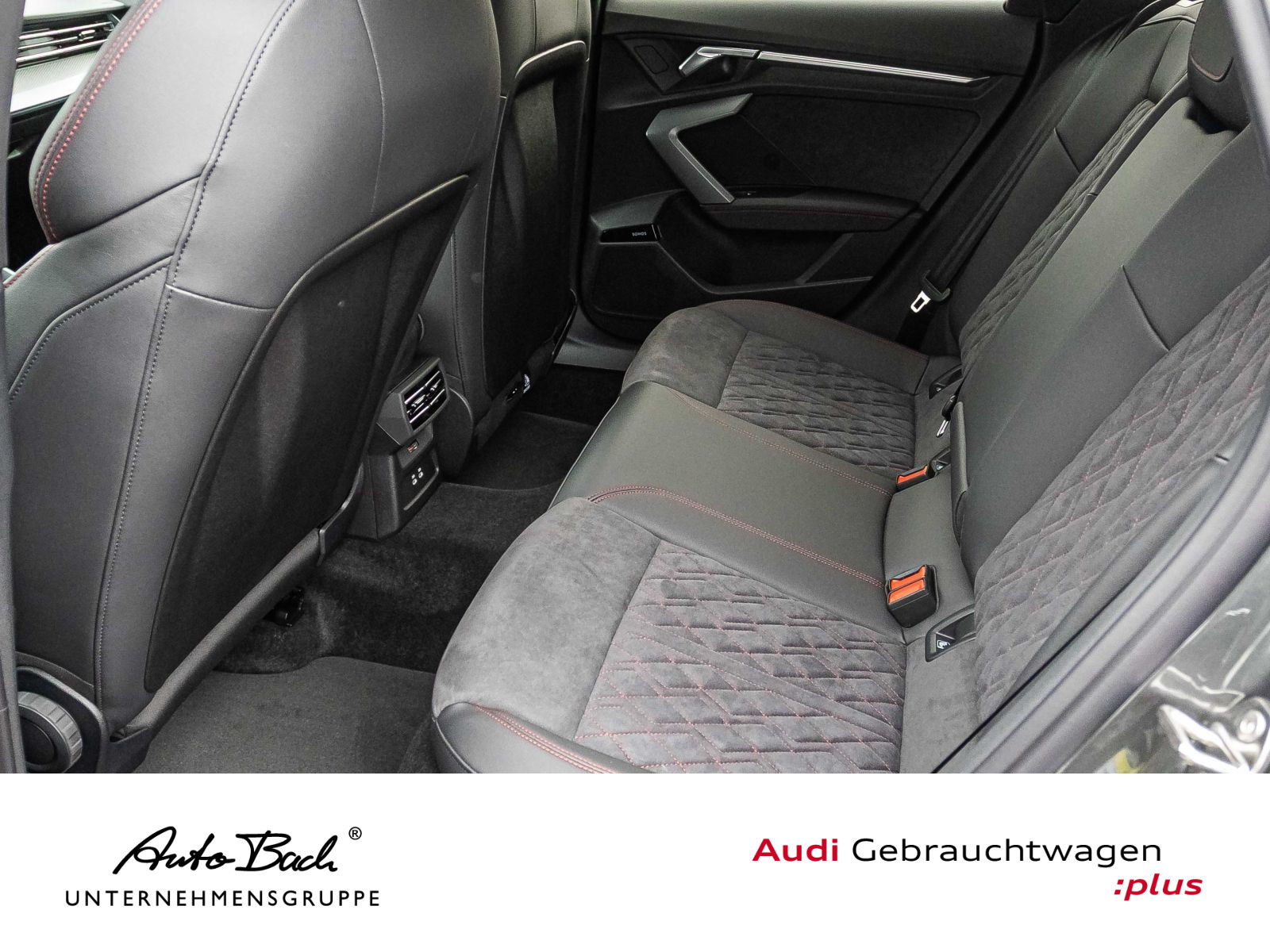 Audi A3 Sportback S line TFSI Stronic Navi LED HuD ACC AHK