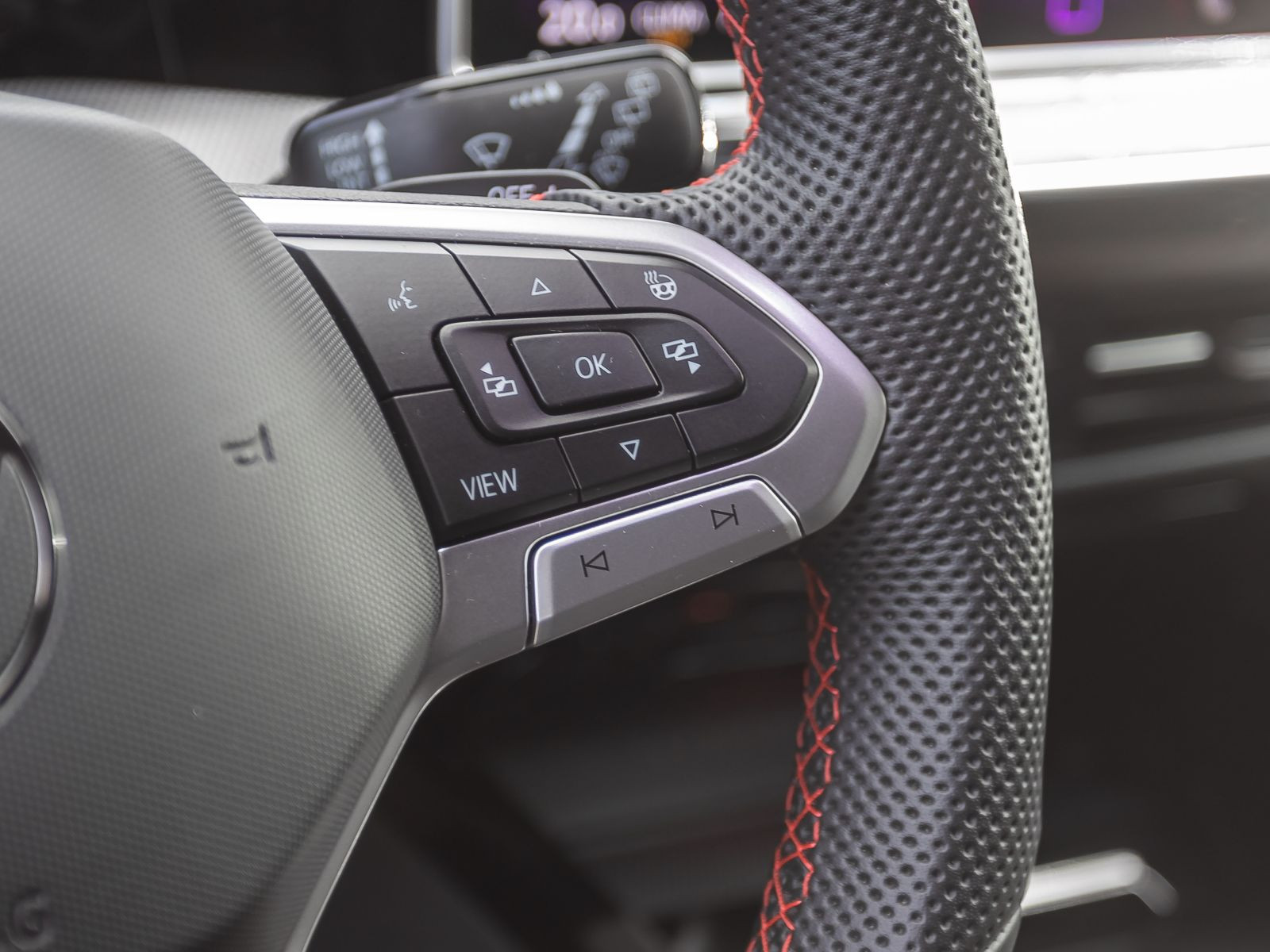Volkswagen Golf VIII GTI Clubsport 2.0 TSI DSG, Navi, LED-Matrix, Rückfahrkamera, App-Connect