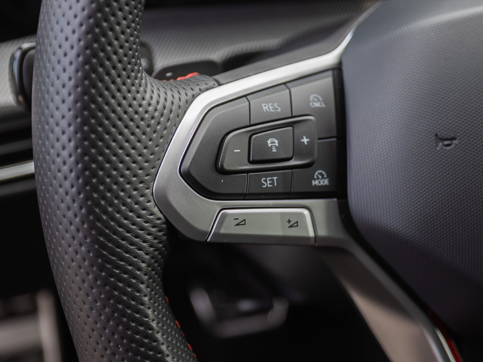 Volkswagen Golf VIII GTI Clubsport 2.0 TSI DSG, Navi, LED-Matrix, Rückfahrkamera, App-Connect