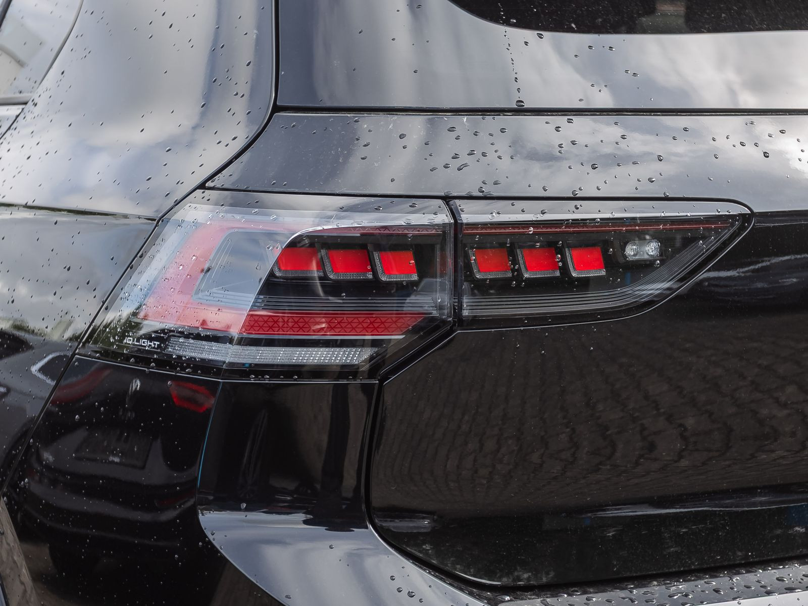 Volkswagen Golf VIII GTI Clubsport 2.0 TSI DSG, Navi, LED-Matrix, Rückfahrkamera, App-Connect