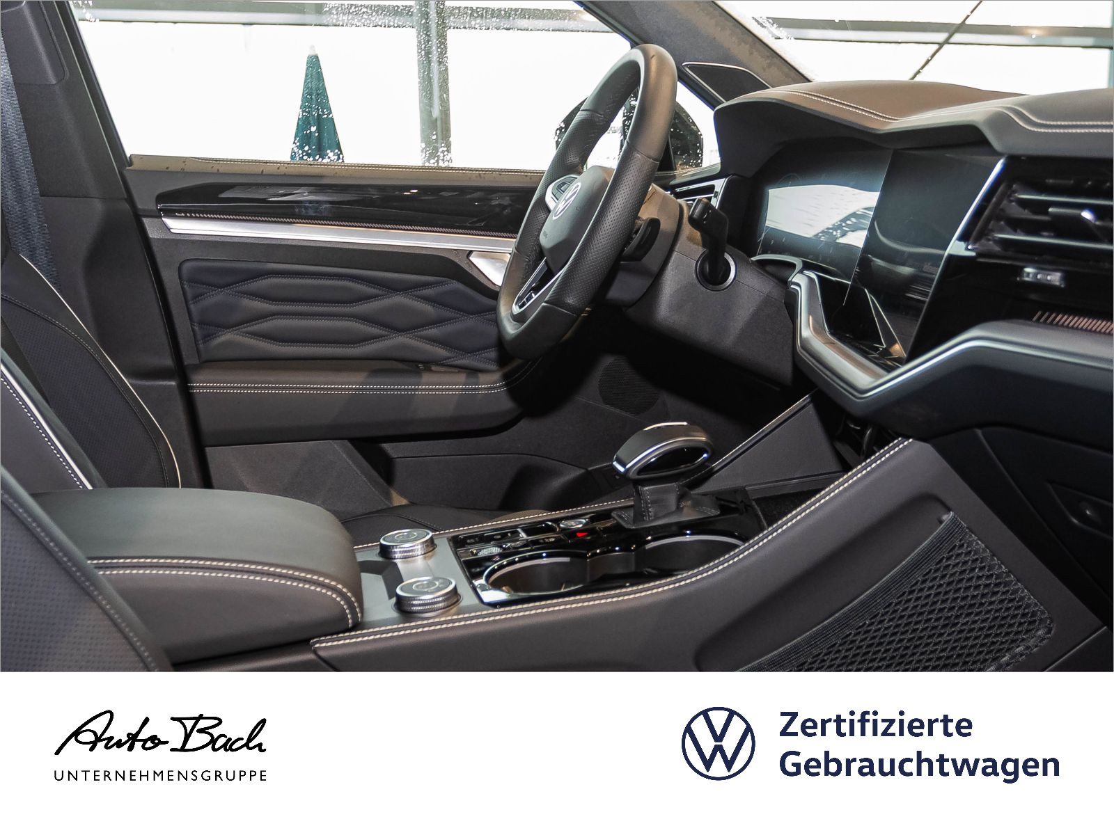 Volkswagen Touareg 3.0 TDI R-Line Navi LED Panorama Luftfederung HuD ACC AHK