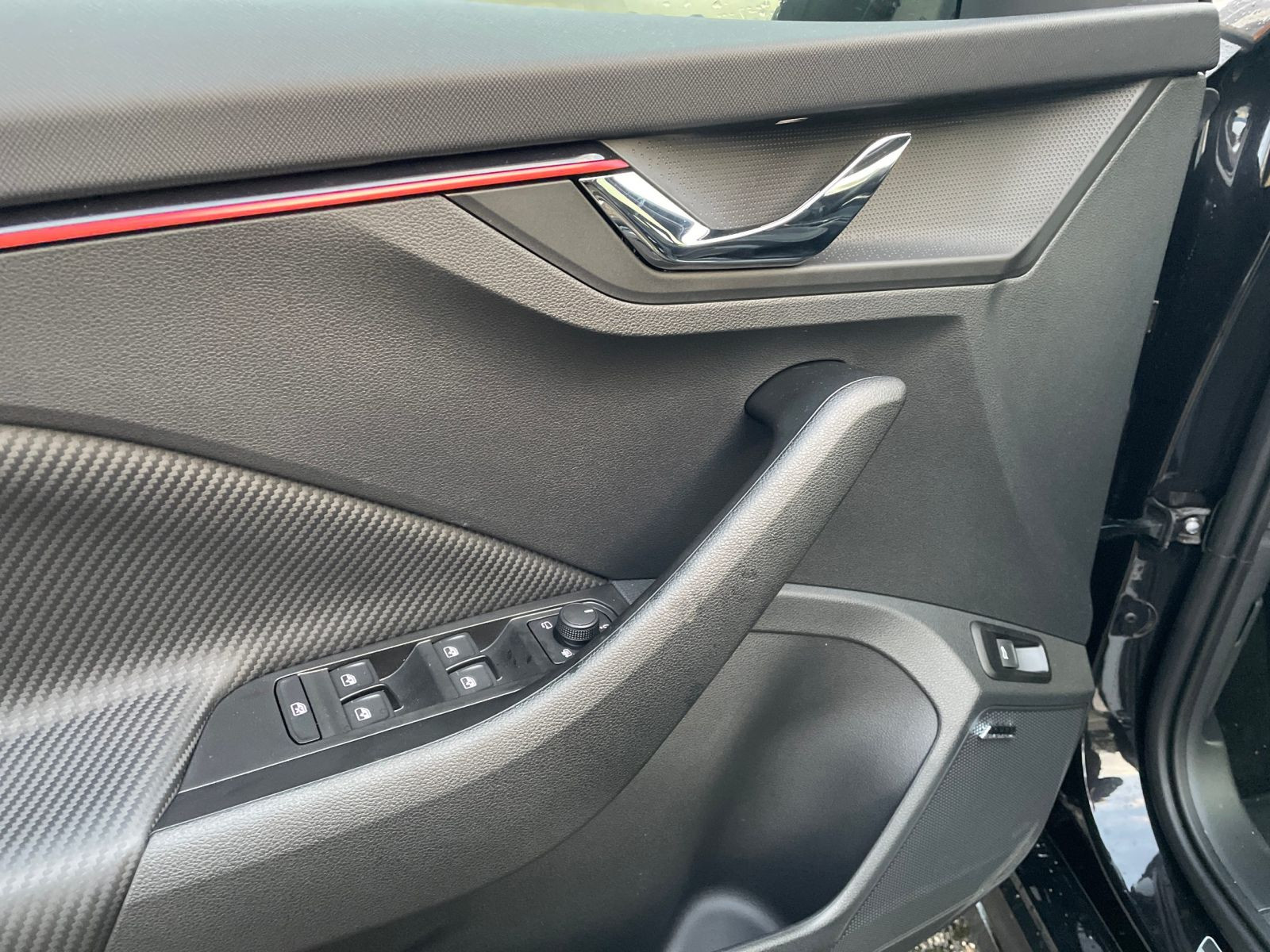 Skoda Kamiq Monte Carlo 1,5 TSI DSG ACC NAVI Park Assist