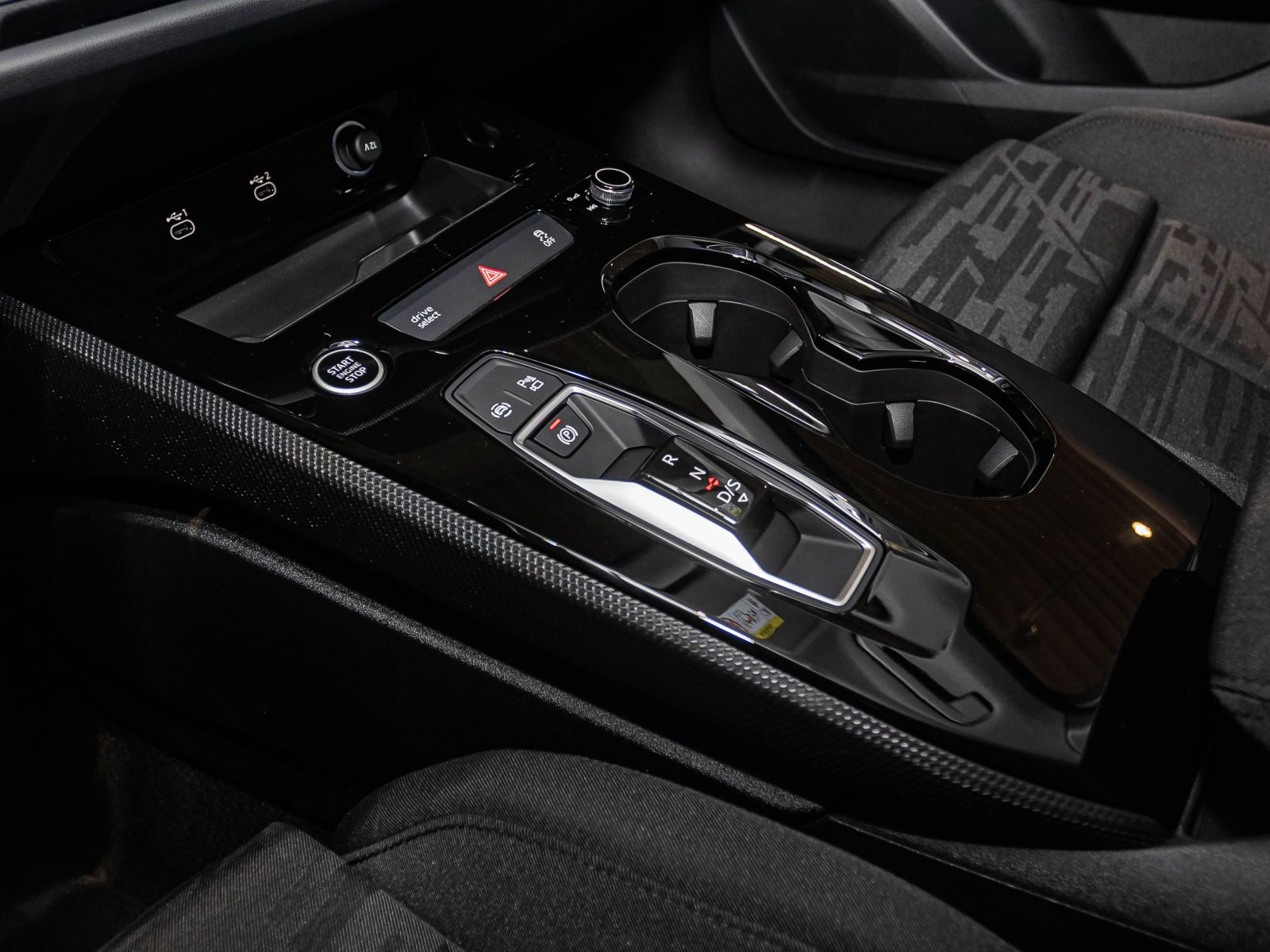 Audi A5 Avant TDI edition one quattro 150kW Tech-Plus S-Interieur AHK