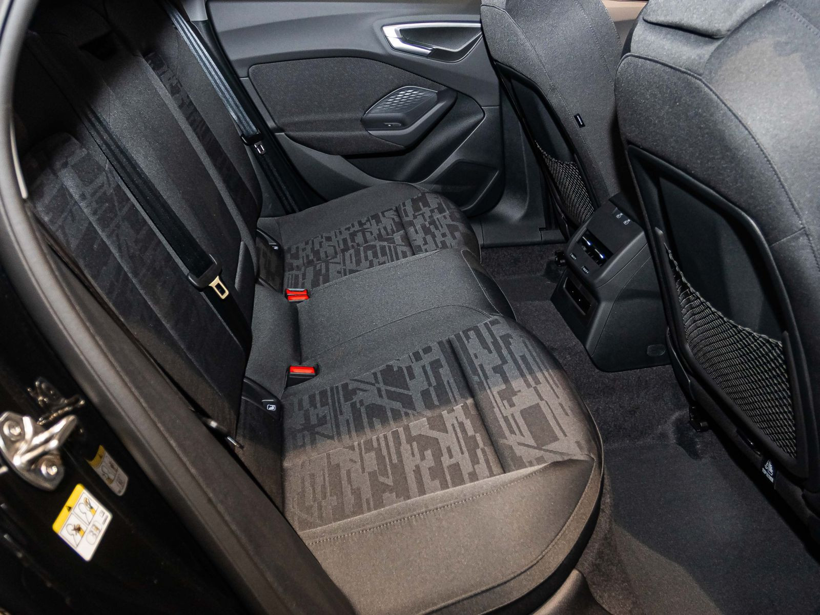 Audi A5 Avant TDI edition one quattro 150kW Tech-Plus S-Interieur AHK