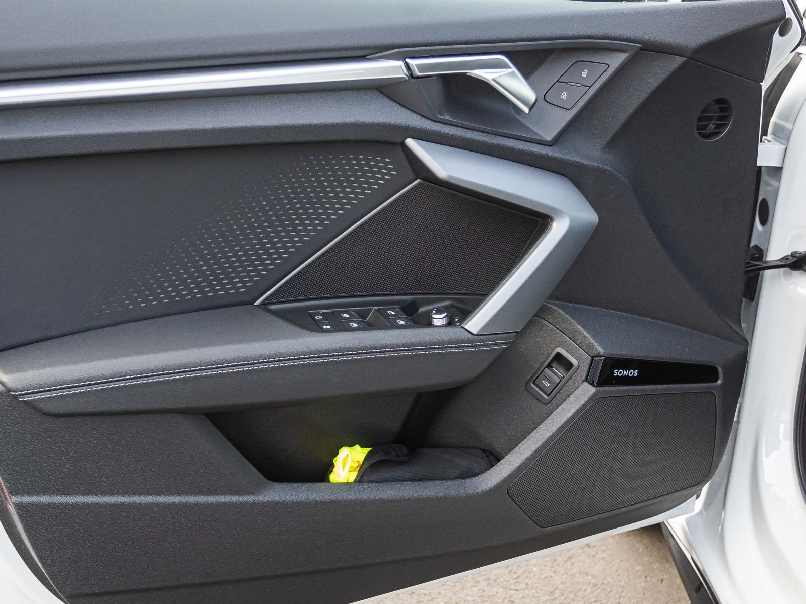 Audi A3 Sportback S line TFSI S tr onic AHK SONOS Matrix