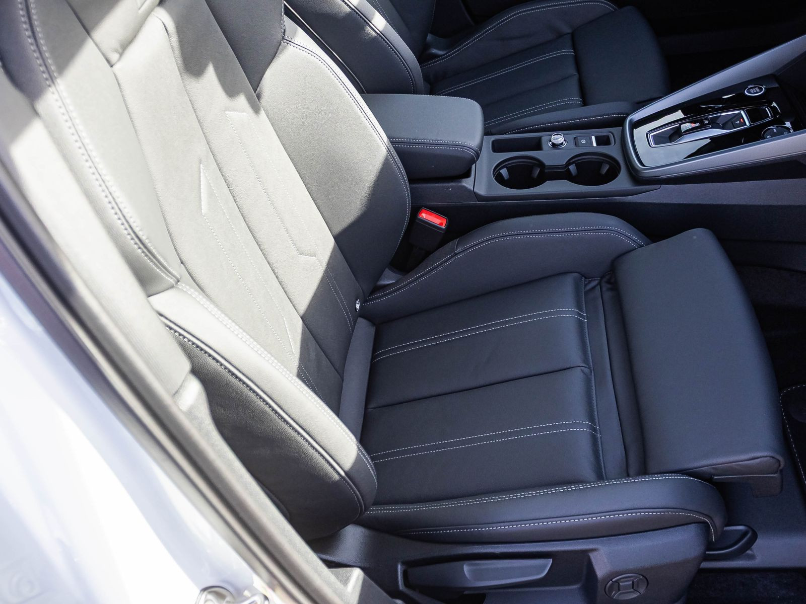 Audi A3 Sportback S line TFSI S tronic AHK SONOS Matrix