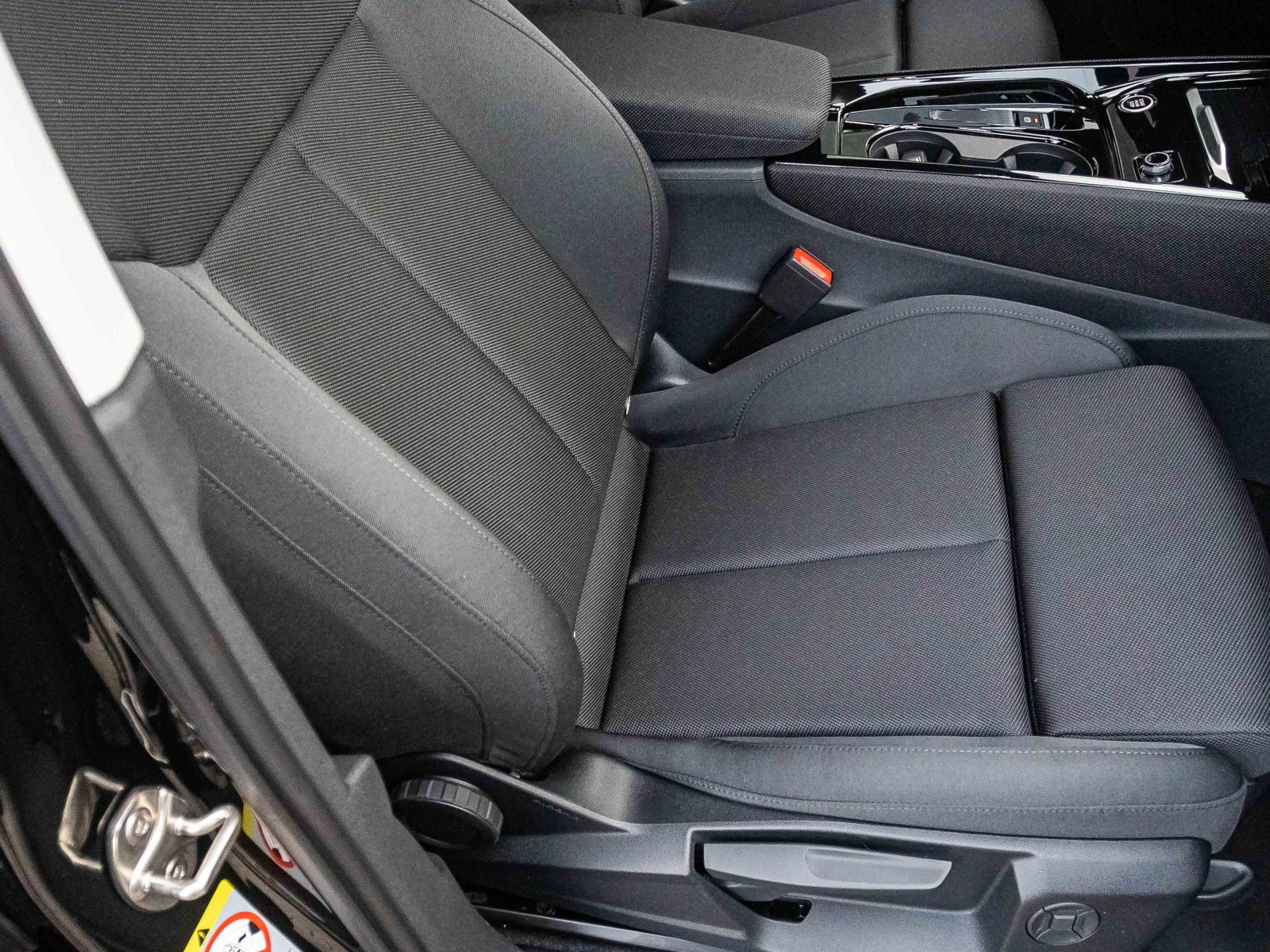 Audi Q3 Sportback TFSI 110kW S Tech S-Exterieur AHK