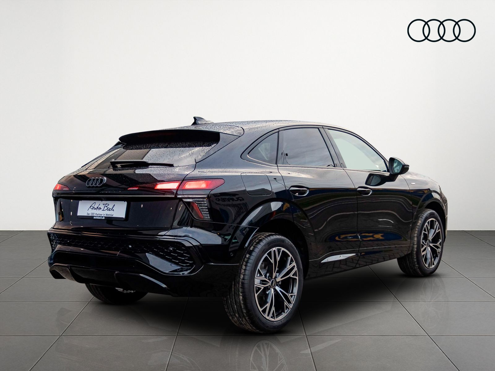 Audi Q3 Sportback TFSI 110kW S Tech S-Exterieur AHK