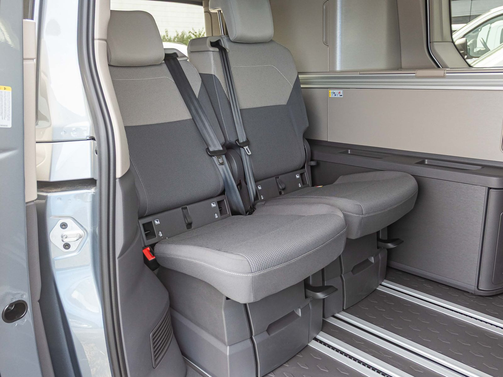 Volkswagen California Coast 2.0l 110 kW TDI | AHK | NAVI