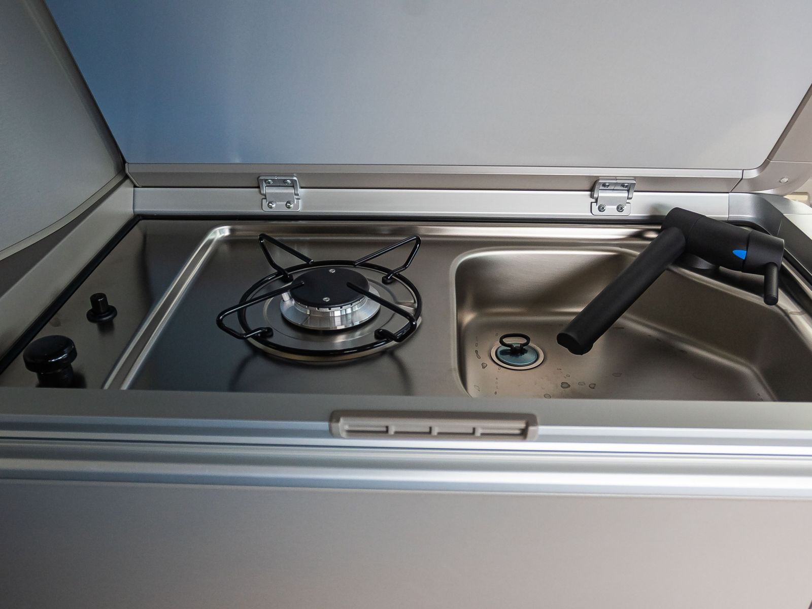 Volkswagen California Coast 2.0l 110 kW TDI | AHK | NAVI