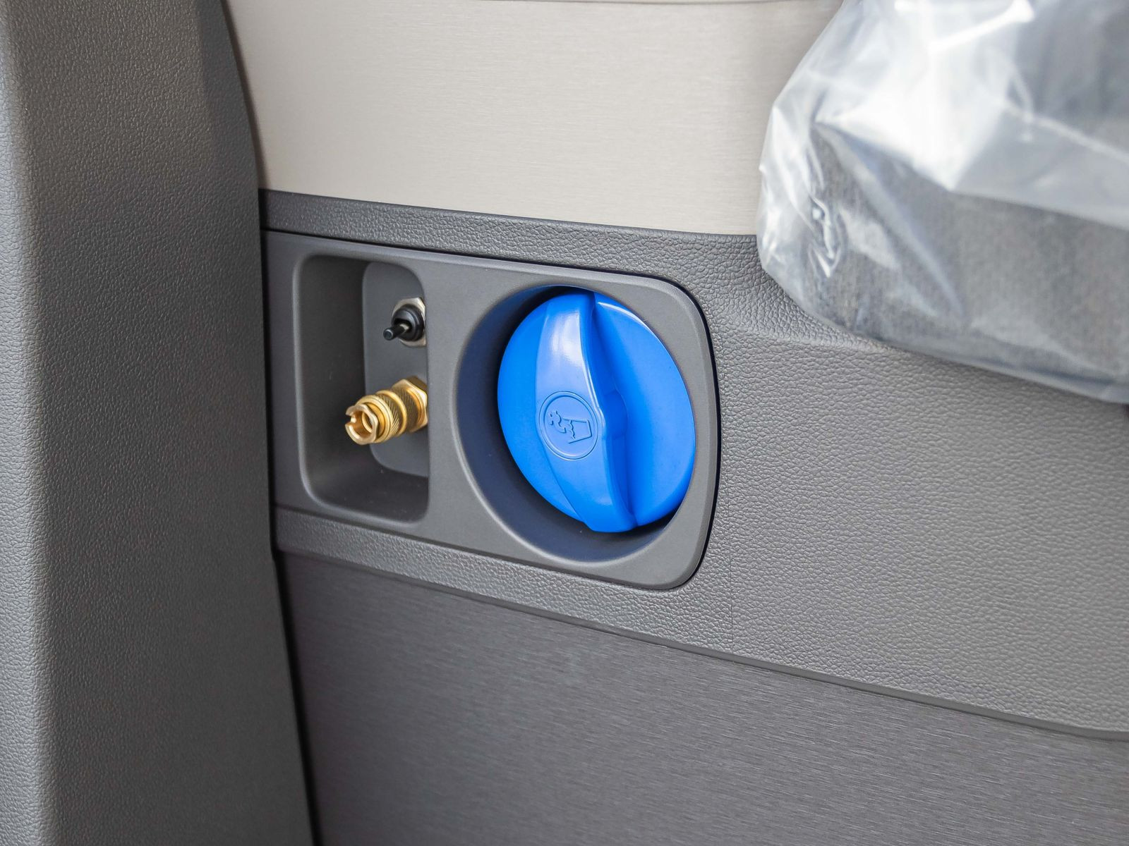 Volkswagen California Coast 2.0l 110 kW TDI | AHK | NAVI