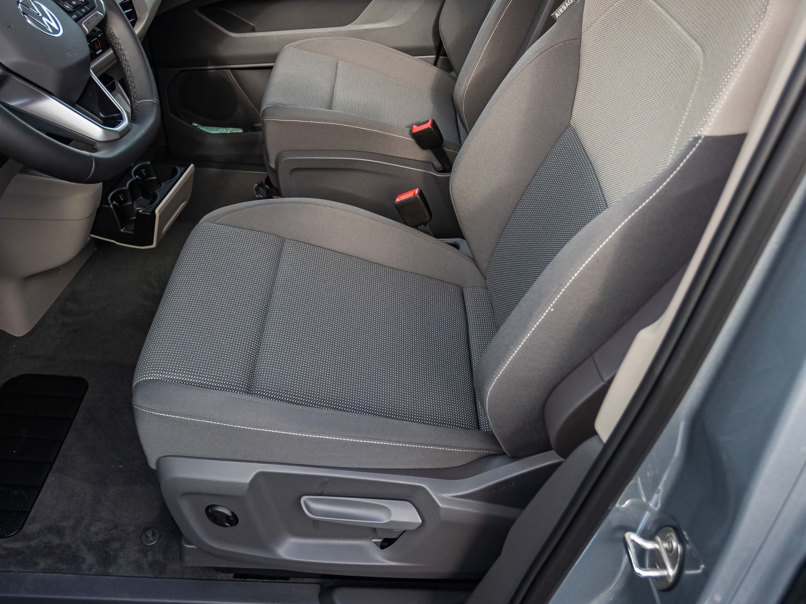 Volkswagen California Coast 2.0l 110 kW TDI | AHK | NAVI