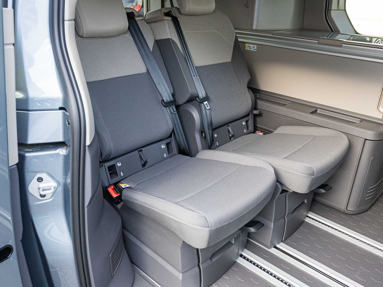 Volkswagen California Coast 2.0l 110 kW TDI | AHK | Navi