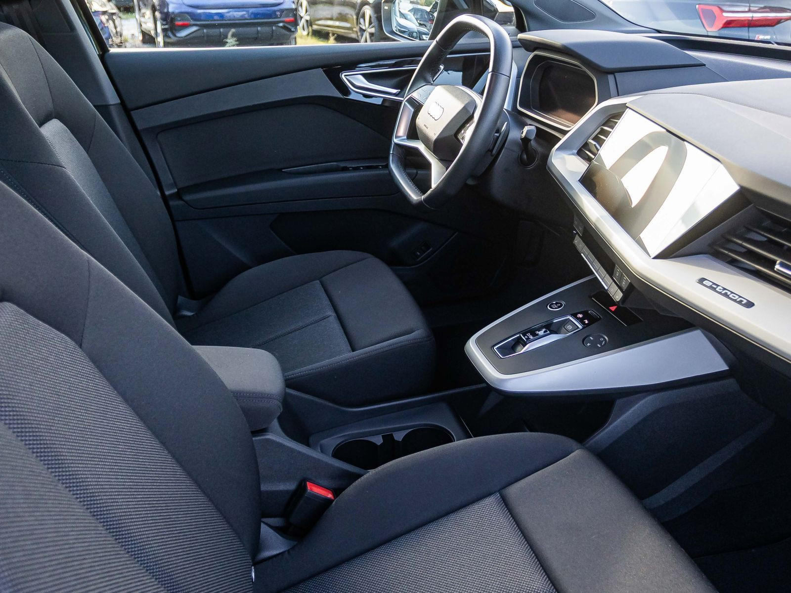 Audi Q4 Sportback e-tron S line 35 Navi LED Standklima GRA EPH DAB