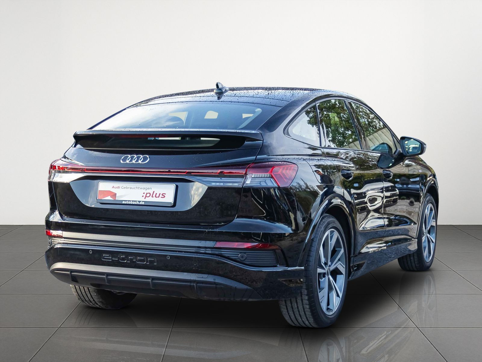 Audi Q4 Sportback e-tron S line 35 Navi LED Standklima GRA EPH DAB