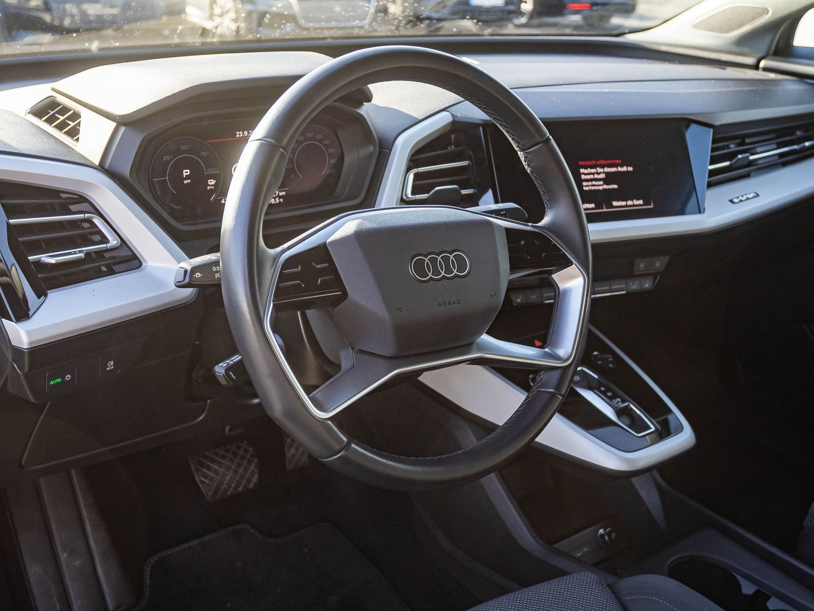 Audi Q4 Sportback e-tron 35 LED Standklima EPH DAB