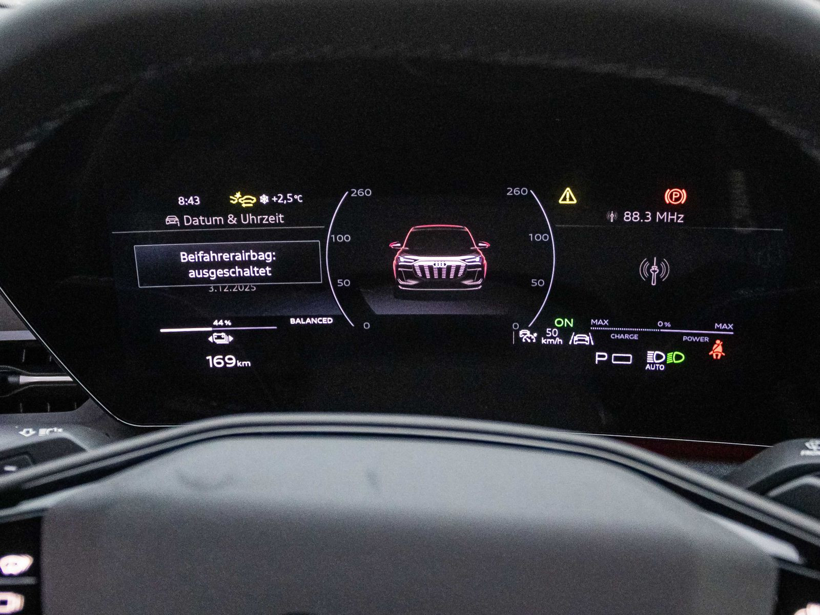 Audi Q6 SUV e-tron performance Tech-PRO  MMI-Pro Pano AHK  92.205€ UPE