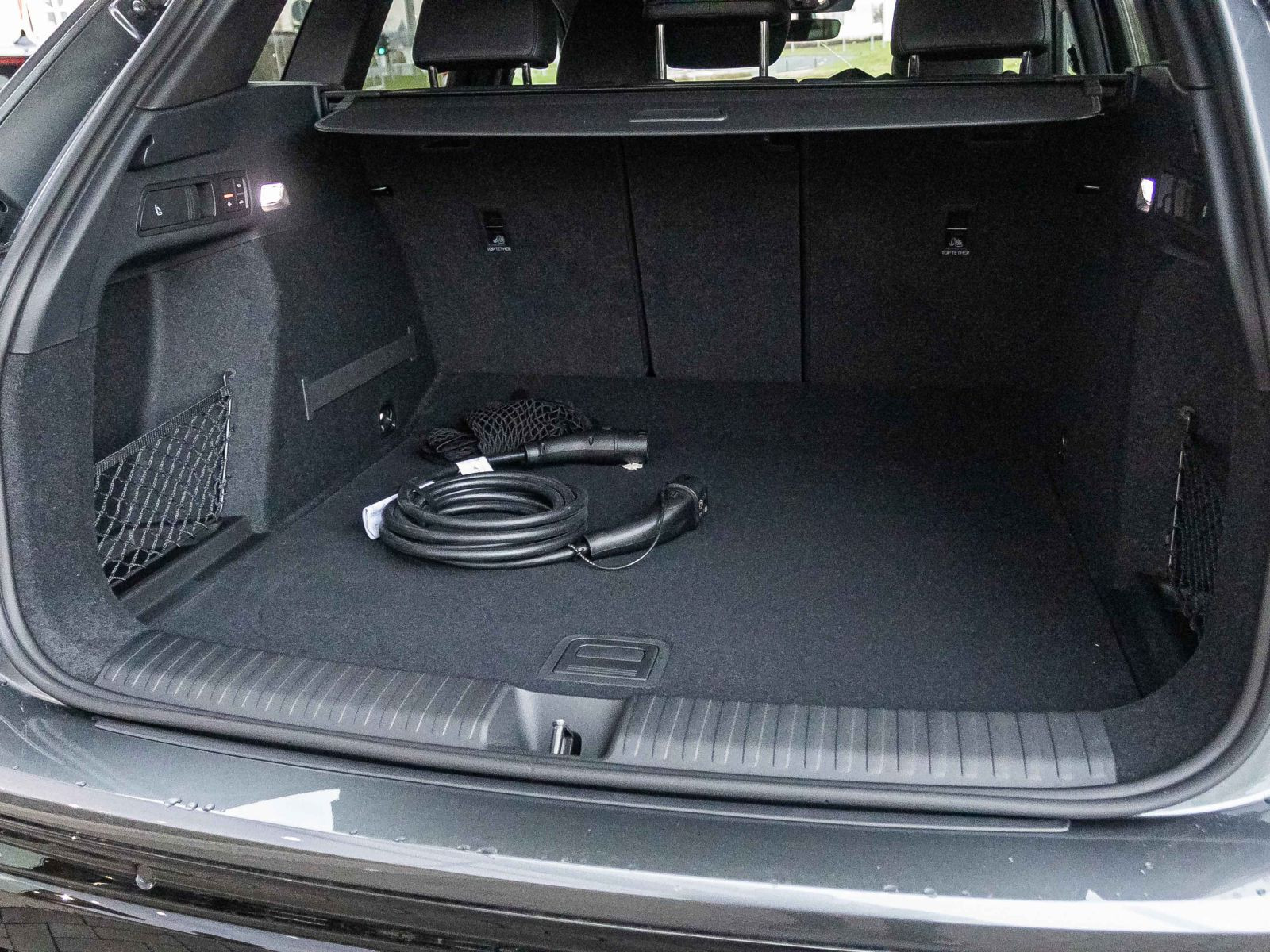 Audi Q6 SUV e-tron performance Tech-PRO  MMI-Pro Pano AHK  92.205€ UPE