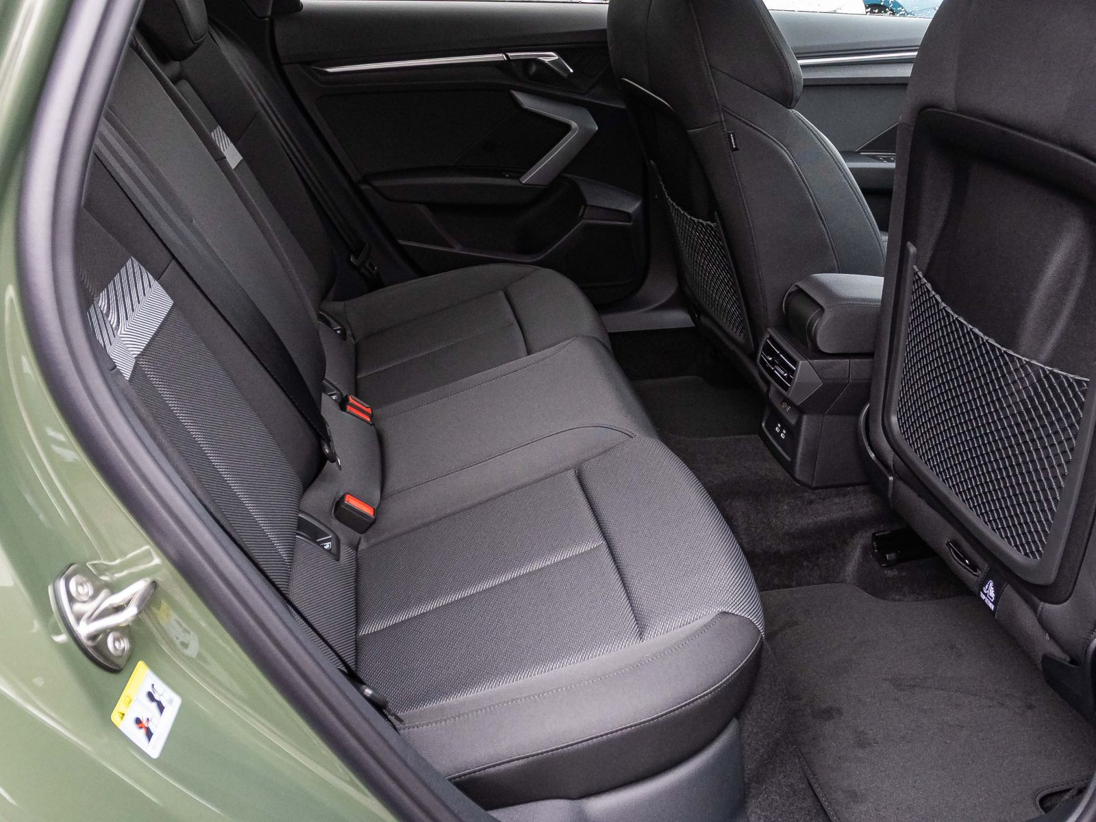 Audi A3 allstreet TFSI 110kW Business Assistenz Plus 19"