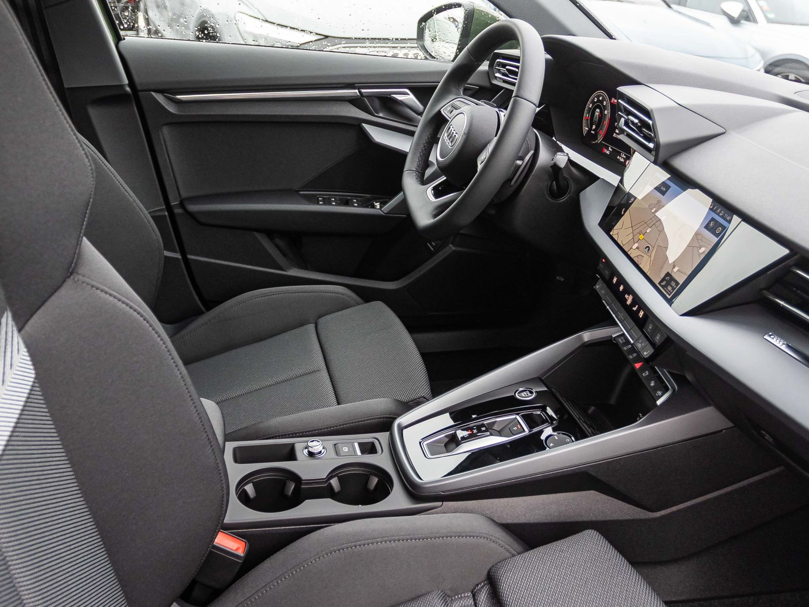 Audi A3 allstreet TFSI 110kW Business Assistenz Plus 19"