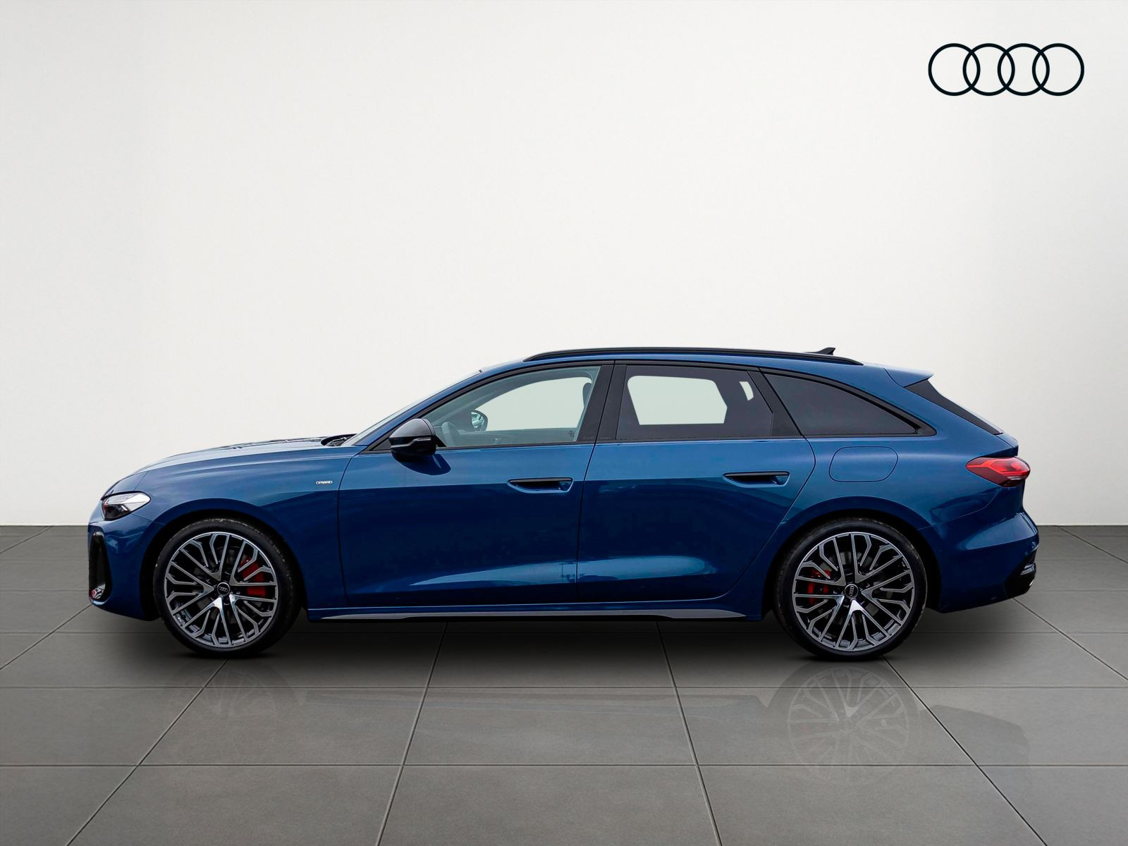 Audi A5 Avant e-hybrid quattro 270kW  TECH-PRO  AHK 20"  PANO B&O  S-Interieur