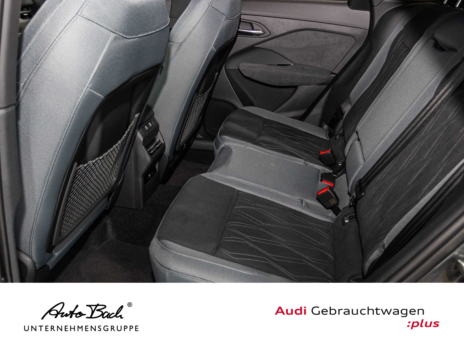 Audi Q3 e-hybrid Stronic S line LED Panorama HuD ACC