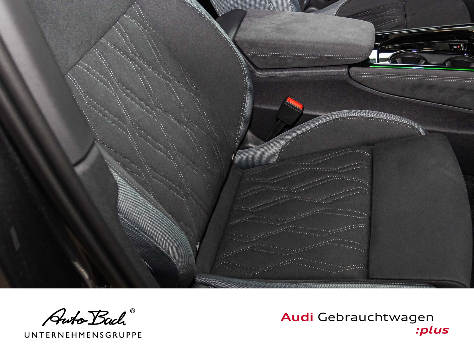 Audi Q3 e-hybrid Stronic S line LED Panorama HuD ACC