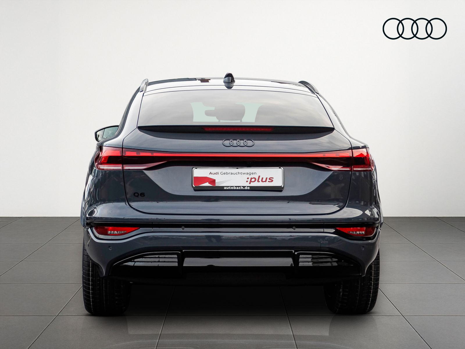 Audi Q6 Sportback S-Line e-tron performance Tech AHK  83865,-€ UPE