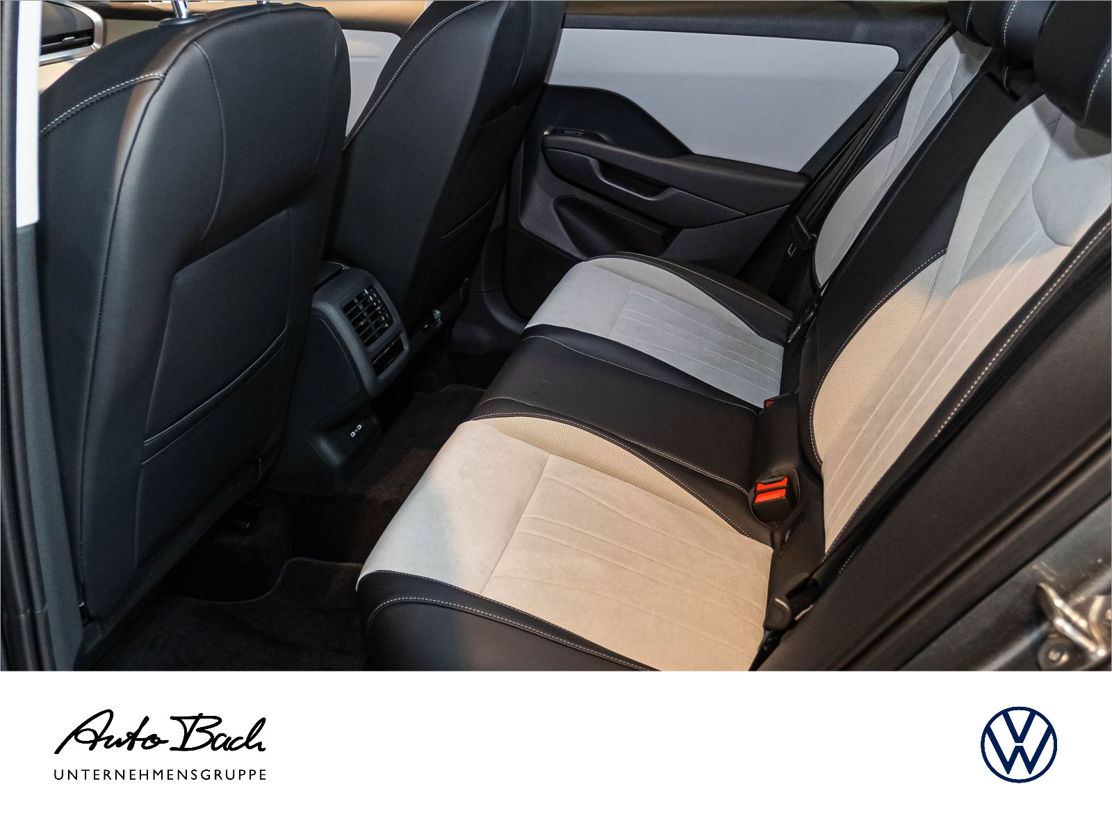 Volkswagen T-Roc Style 1.5 l eTSI OPF 85 kW (116 PS ) 7-Gang-Doppelkupplungsgetriebe DSG