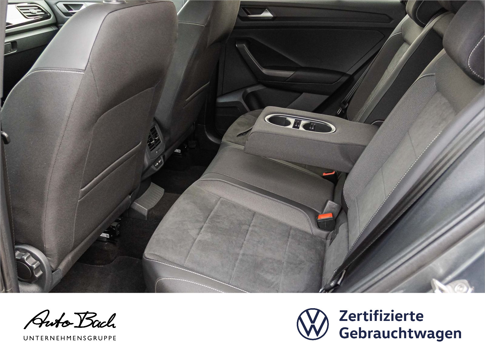 Volkswagen T-Roc 2.0 TSI R-Line 4M DSG Navi LED Digital Cockpit ACC EPH AHK