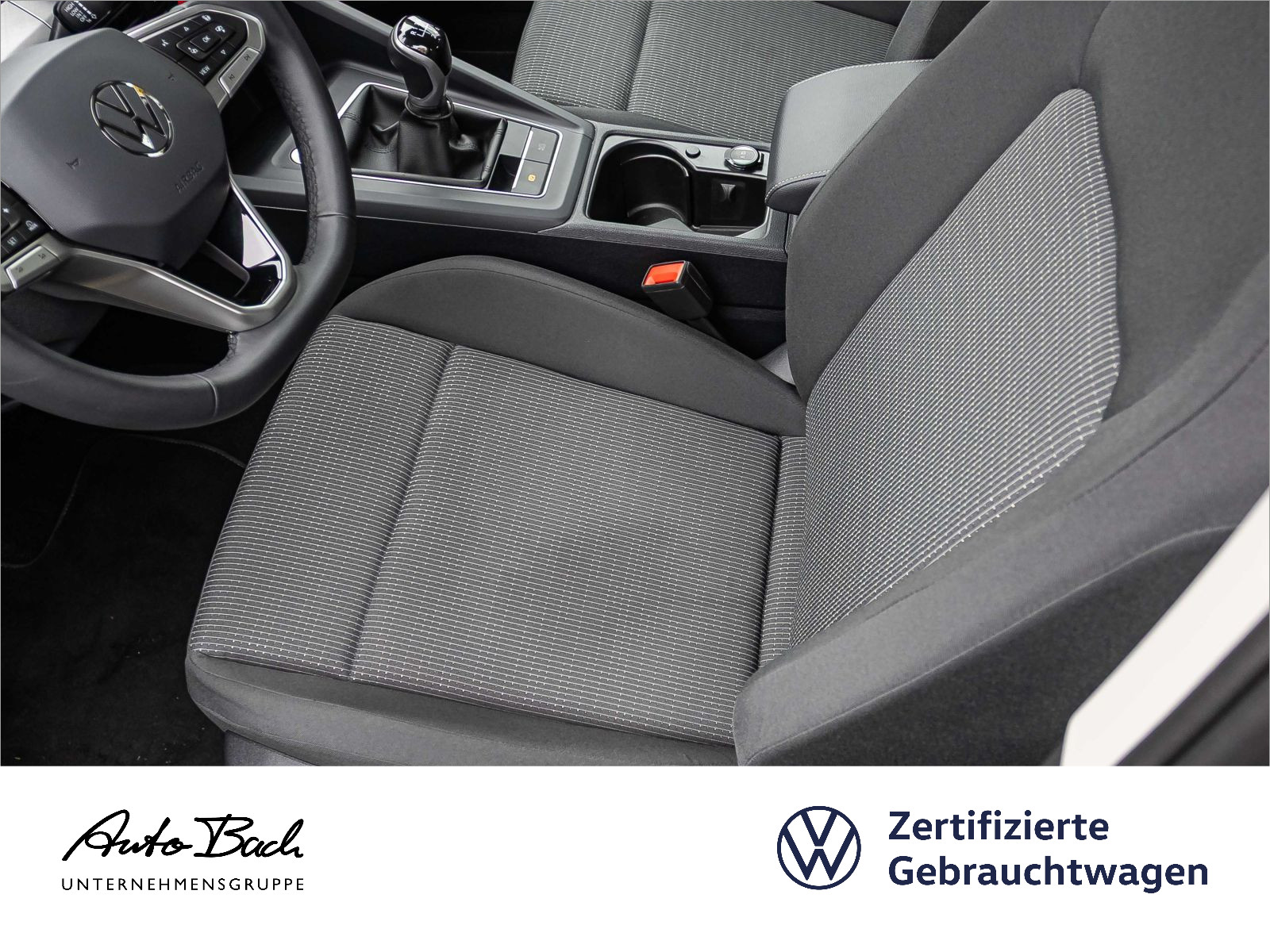 Volkswagen Golf VIII 1.5 TSI LED Digital Cockpit ACC EPH DAB