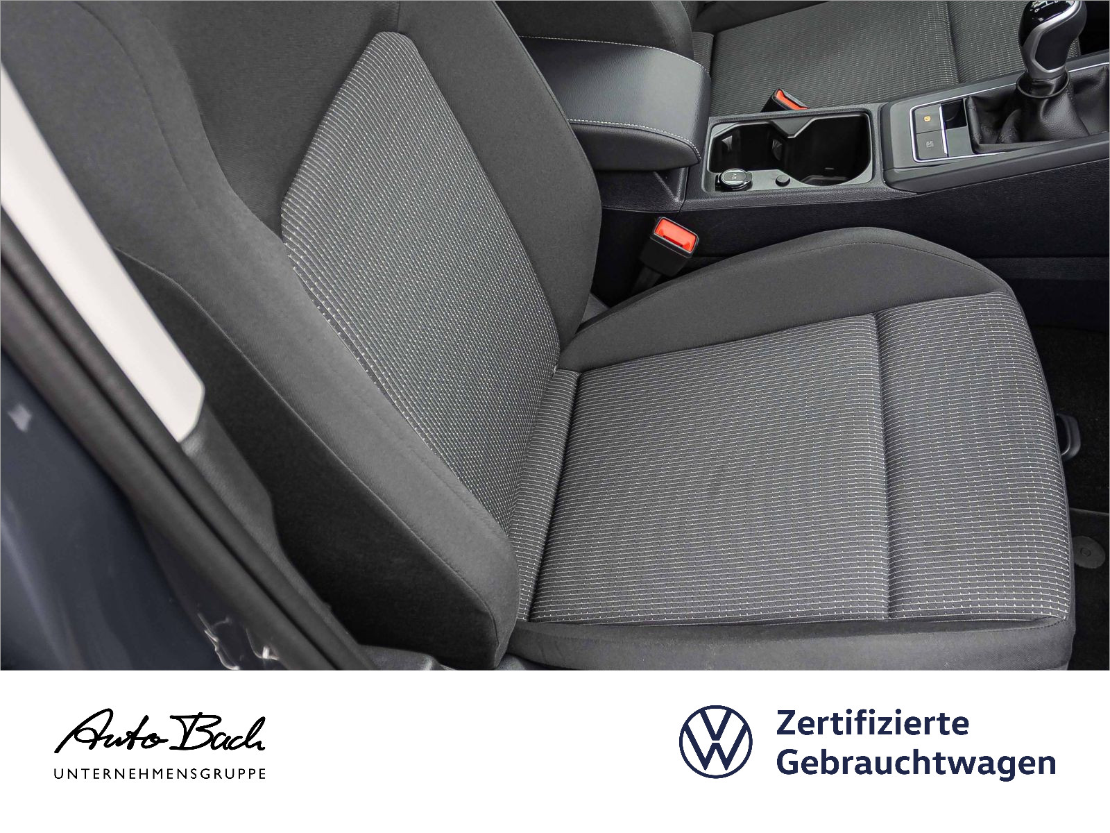 Volkswagen Golf VIII 1.5 TSI LED Digital Cockpit ACC EPH DAB