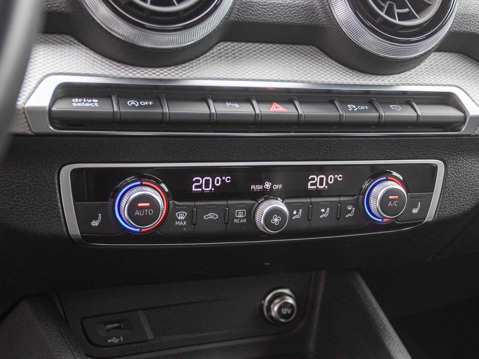 Audi Q2 S line 35TFSI Stronic Navi LED ACC EPH DAB