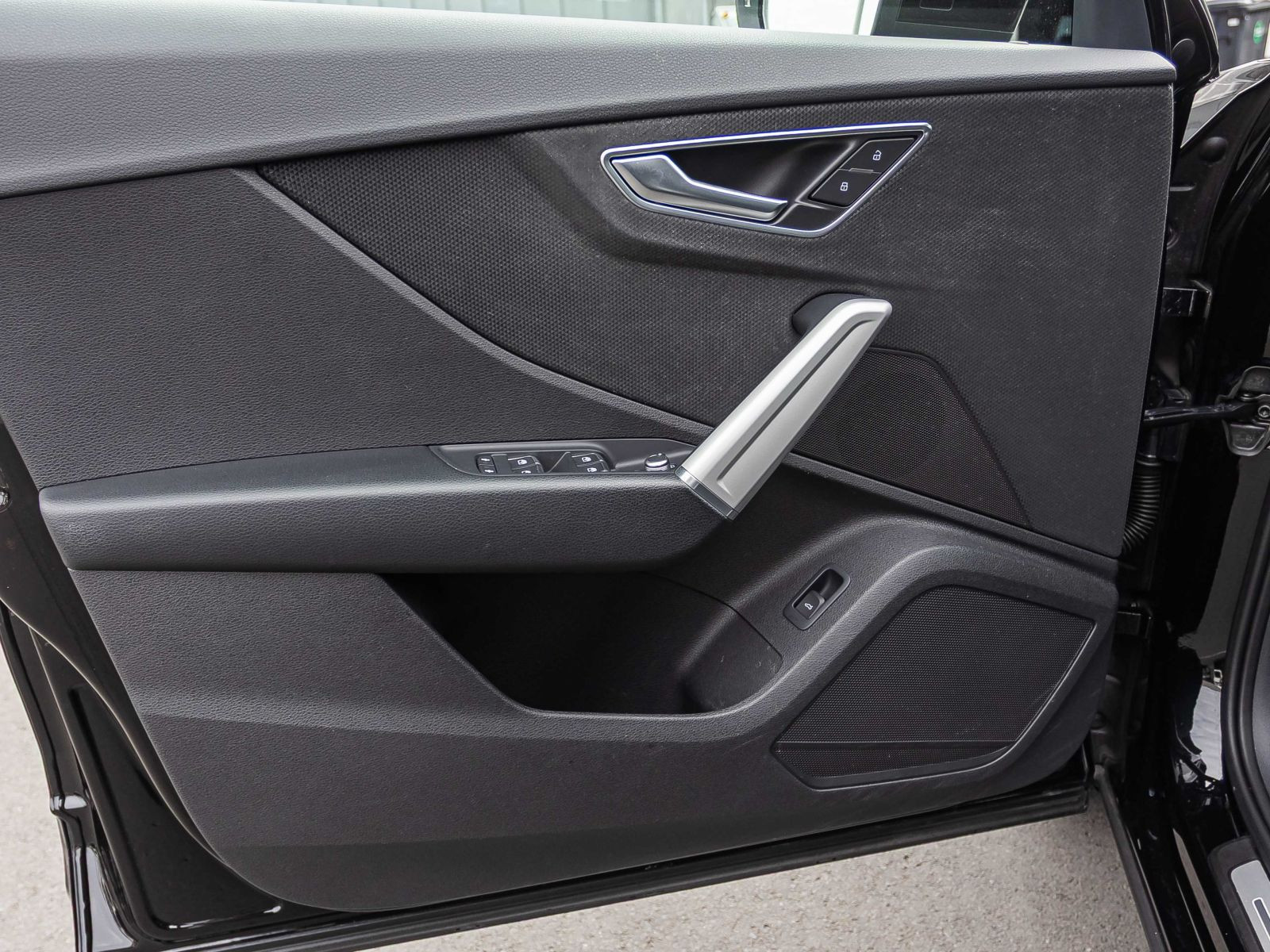 Audi Q2 S line 35TFSI Stronic Navi LED ACC EPH DAB