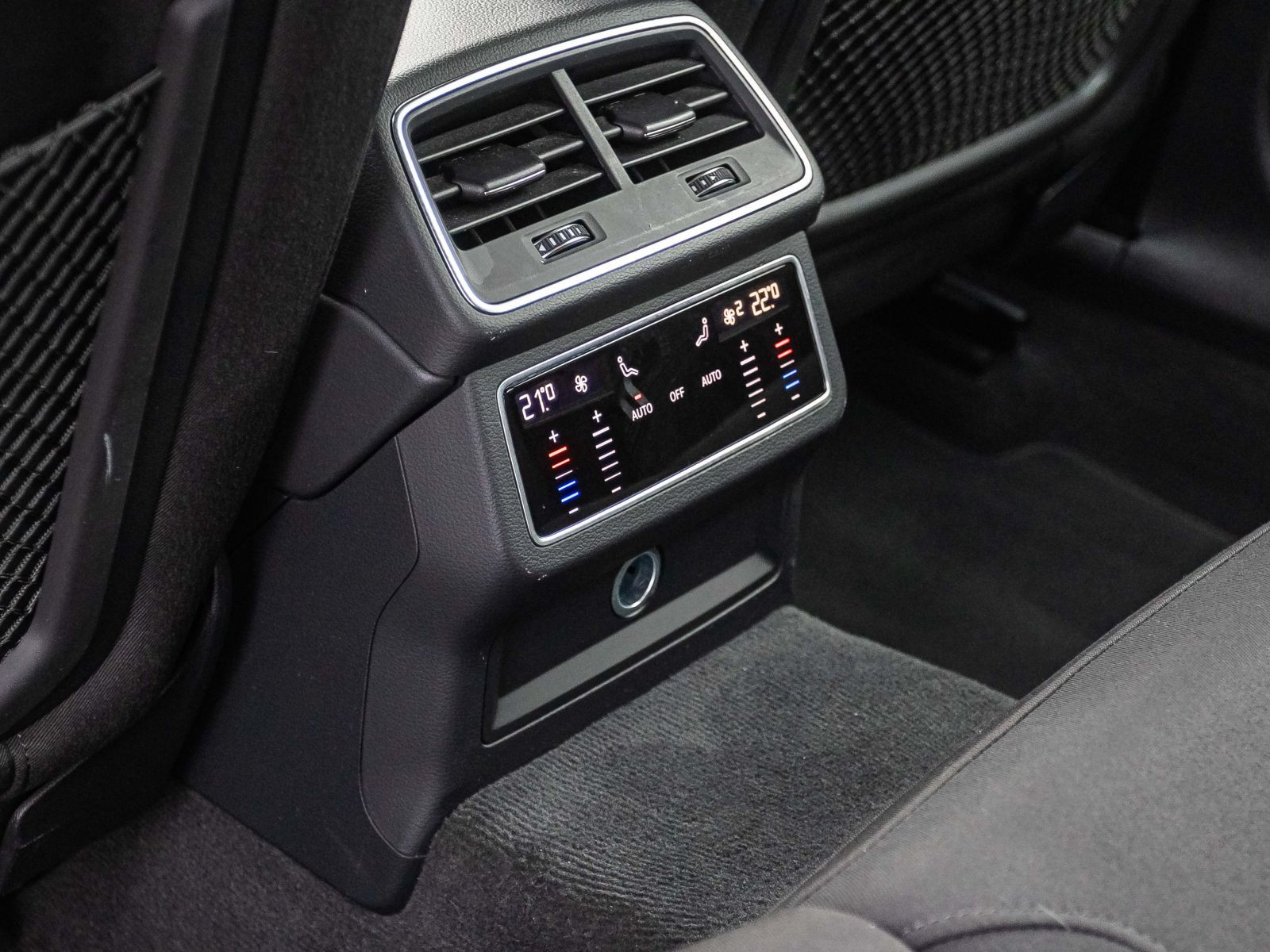 Audi A6 Avant S line 50TDI qu. tiptronic HuD Navi AHK ACC