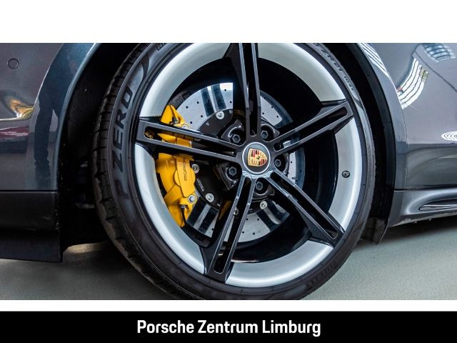Porsche Taycan Turbo S Burmester Sitzbelüftung LEDmatrix
