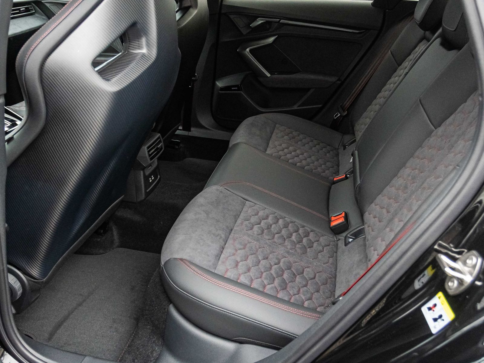 Audi RS 3 Limousine 294 kW S Matrix SONOS Assistenz plus 