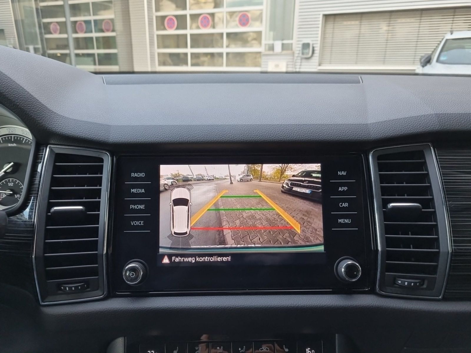 Skoda Kodiaq 1.5TSI Style DSG Navi LED CarPlay ACC AHK