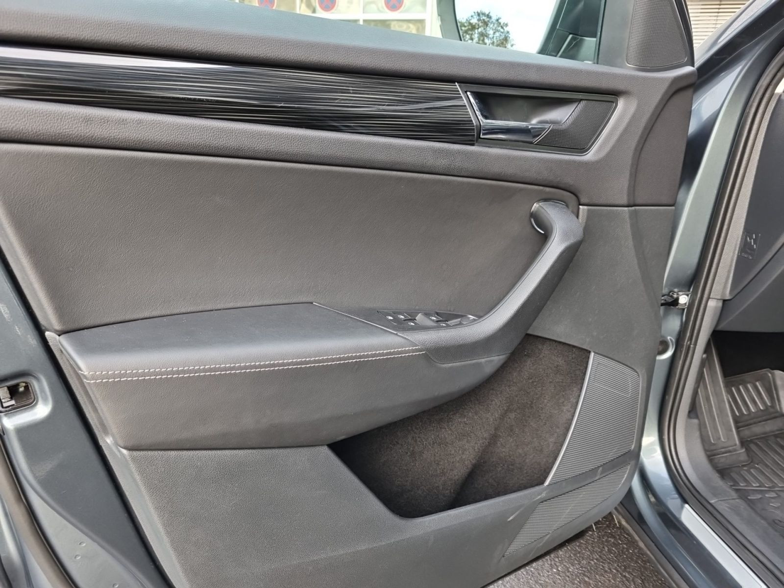 Skoda Kodiaq 1.5TSI Style DSG Navi LED CarPlay ACC AHK