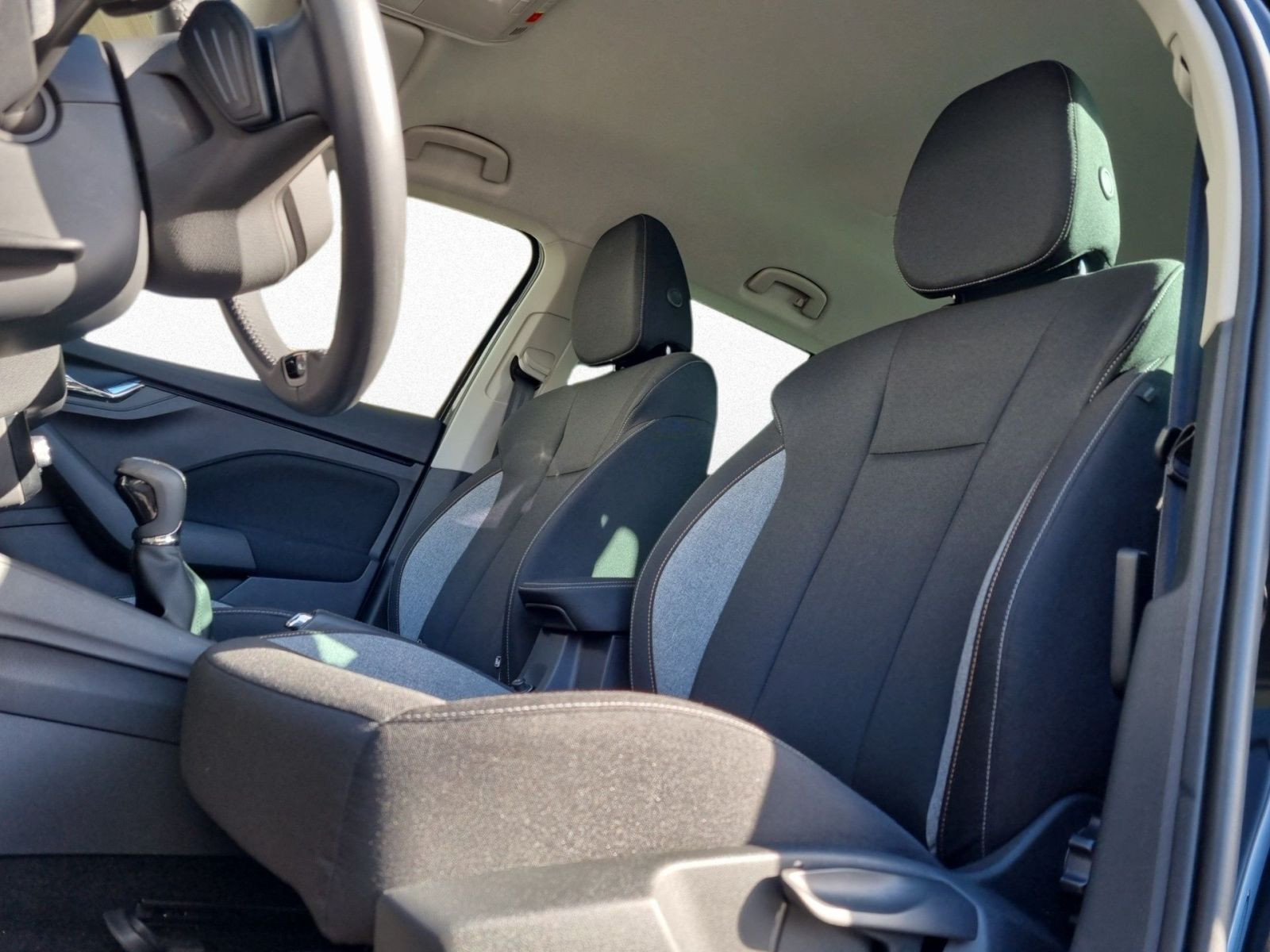 Skoda Kamiq 1.5 TSI Tour DSG Navi LED CarPlay GRA EPH