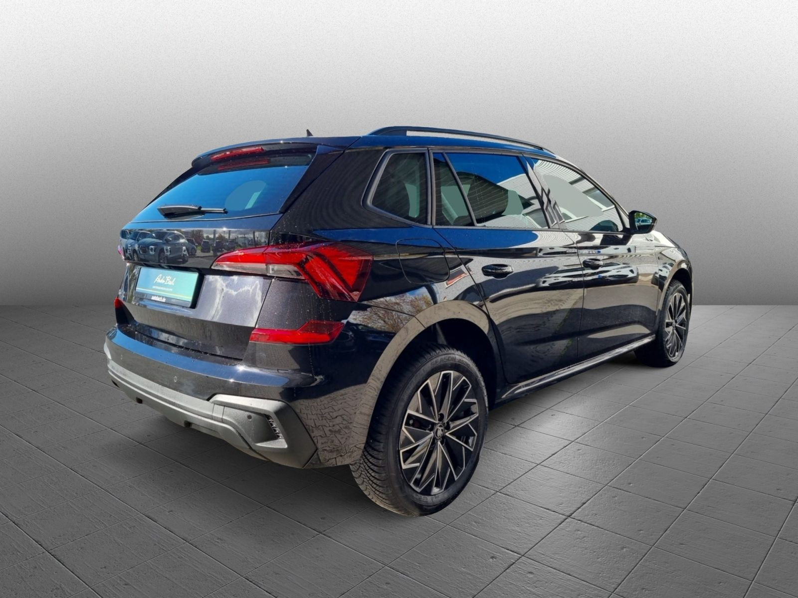 Skoda Kamiq 1.5 TSI Tour DSG Navi LED CarPlay GRA EPH