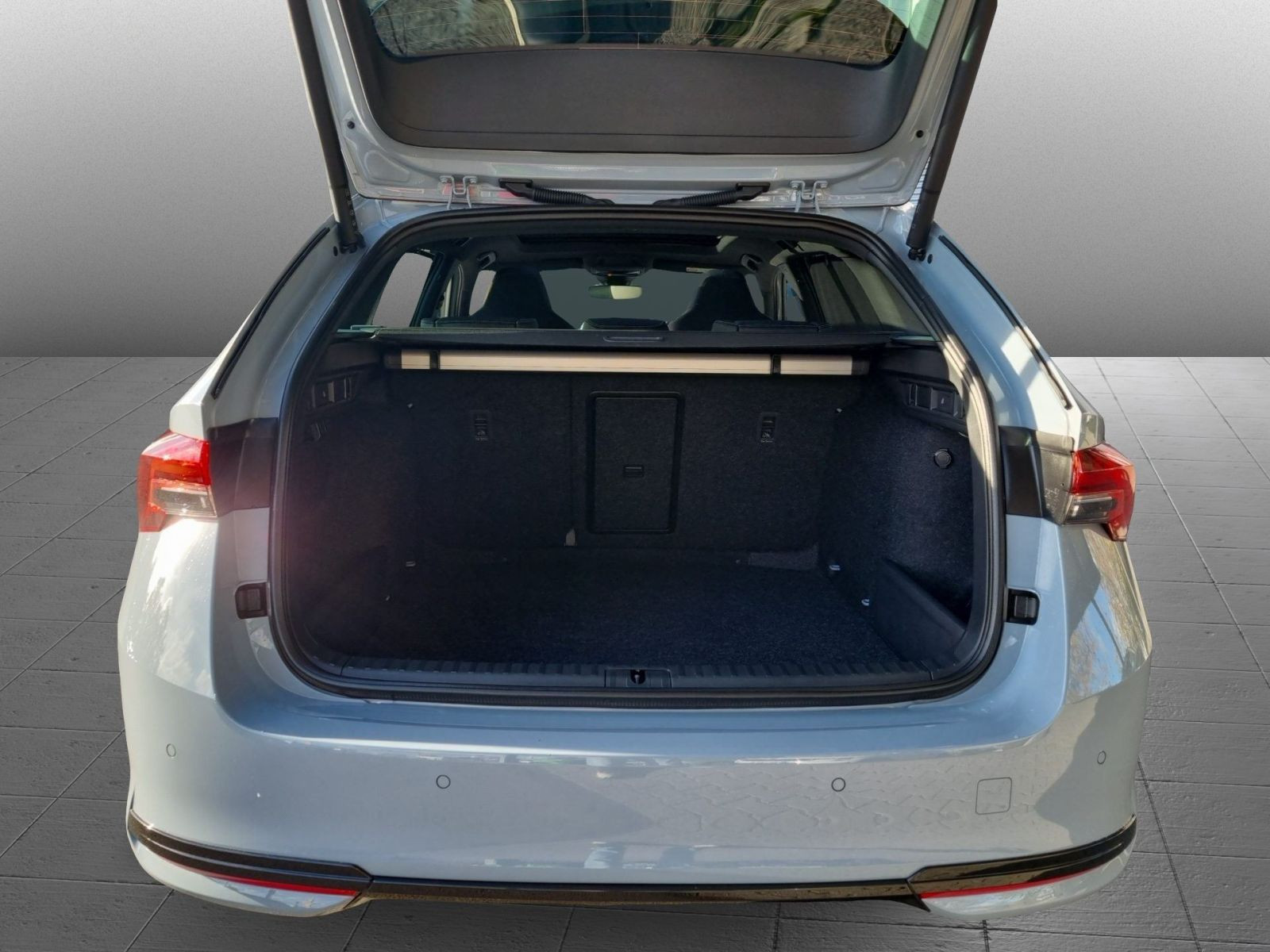 Skoda Octavia Combi 2.0TDI Sportline DSG Navi Panorama