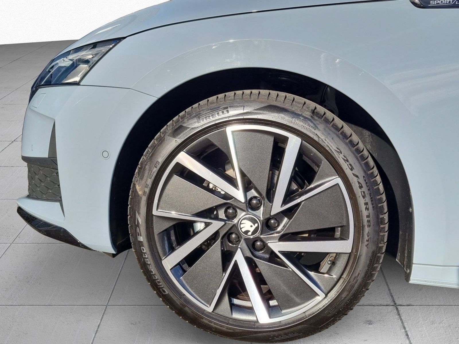 Skoda Octavia Combi 2.0TDI Sportline DSG Navi Panorama