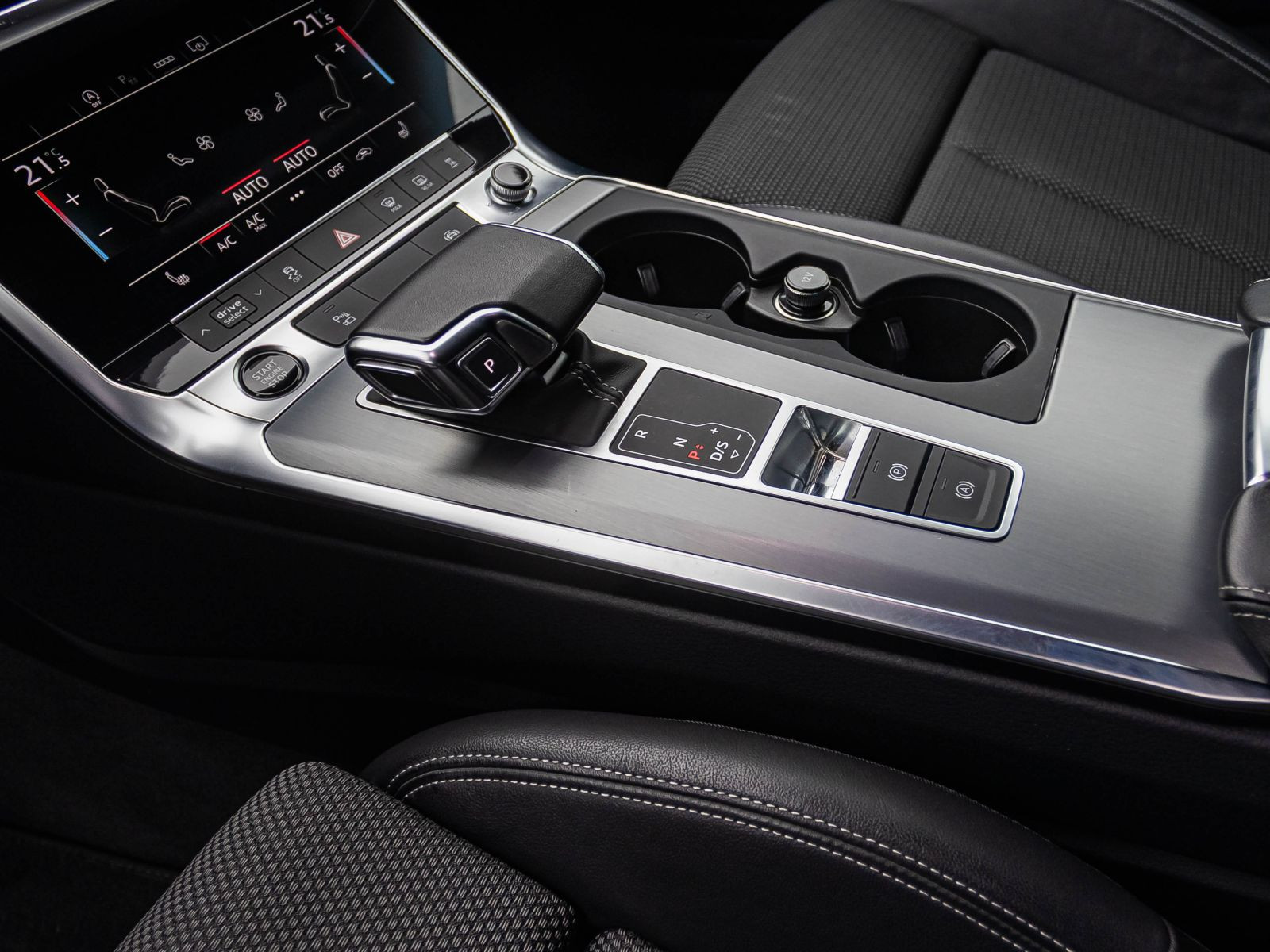 Audi A6 Avant S line 50TDI qu Navi Standh ACC EPH AHK