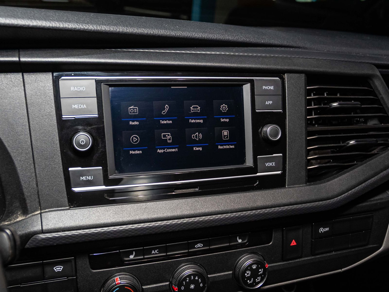 Volkswagen T6.1 Kasten langer Radstand EcoProfi, Klima, App-Connect