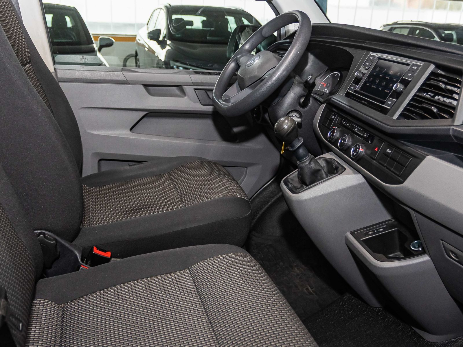 Volkswagen T6.1 Kasten langer Radstand EcoProfi, Klima, App-Connect