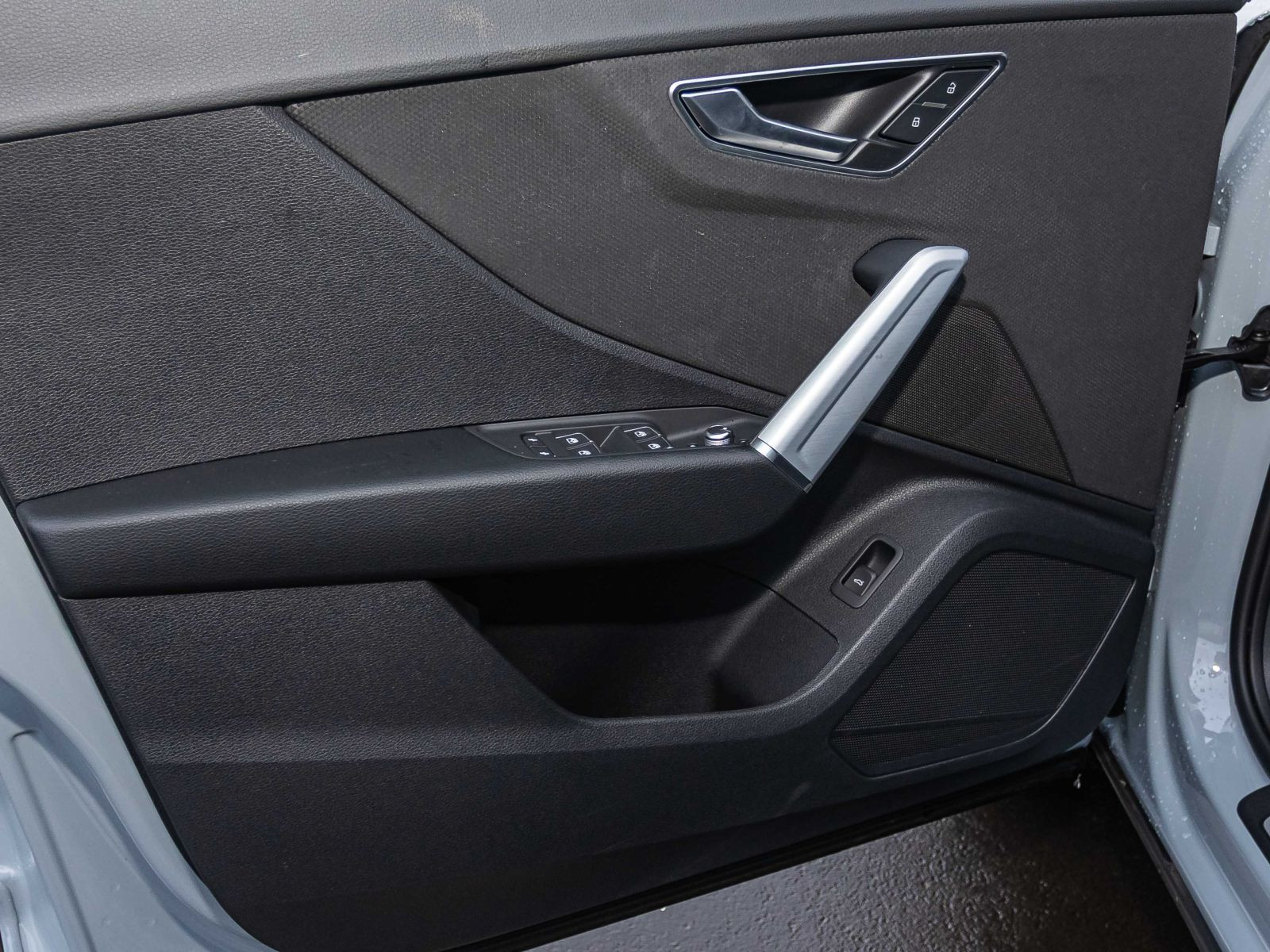 Audi Q2 Advanced S line 35TFSI Stronic Navi EPH AHK