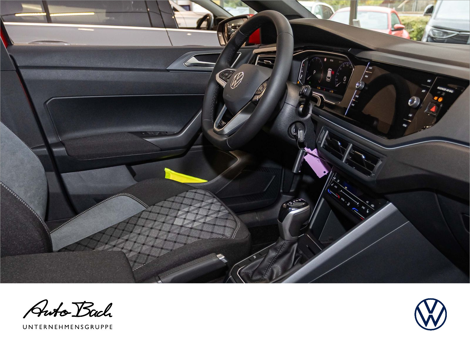 Volkswagen Polo R-Line 1,0 l TSI OPF 70 kW (95 PS) 7-Gang-Doppelkupplungsgetriebe DSG