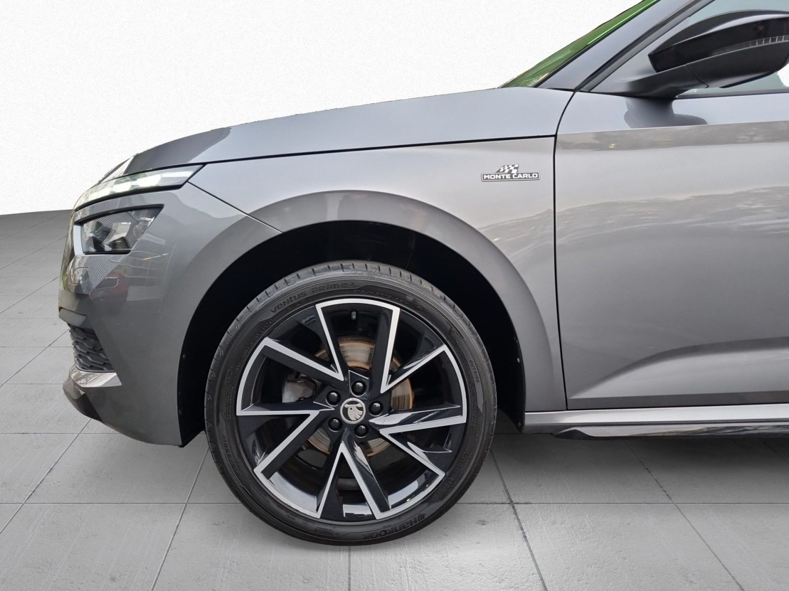 Skoda Kamiq 1.5TSI Monte Carlo Navi LED Panorama ACC