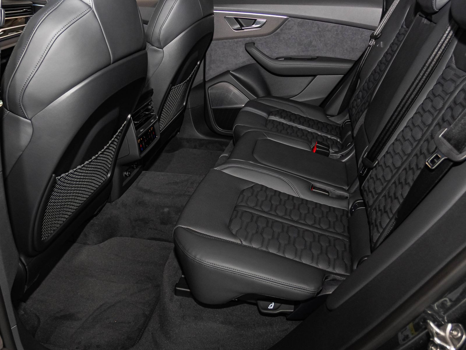 Audi RS Q8  441 kW RS-Dynamik Keramik Nachtsicht HuD